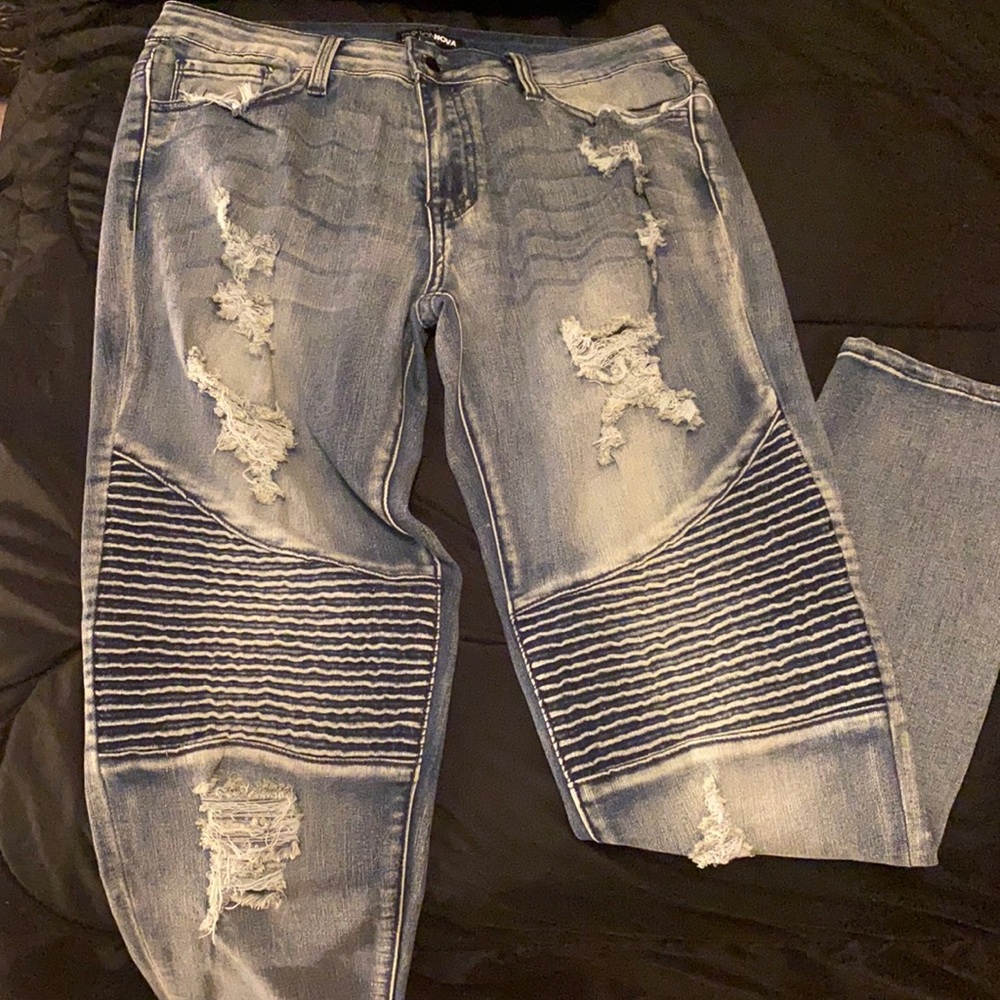 Fashionova distressed moto jeggings/ skinny jeans
